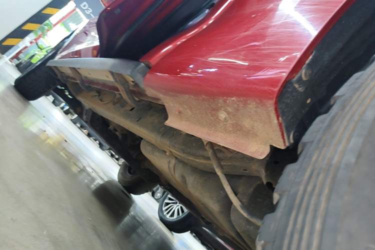 Used Great Wall Poer 2021 2.0T Commercial Version Manual Diesel Two-Wheel Drive Elite Long-Box GW4D20M Left Side Sill