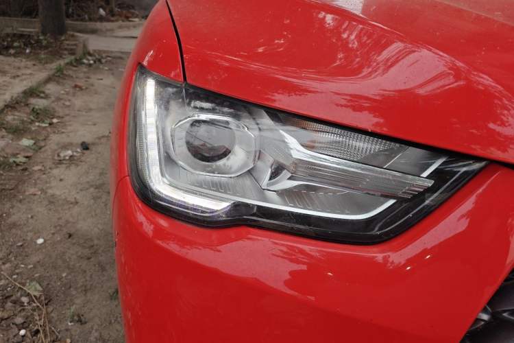 Used Great Wall Poer 2021 2.0T Commercial Version Manual Diesel Two-Wheel Drive Elite Long-Box GW4D20M Right Front Headlight