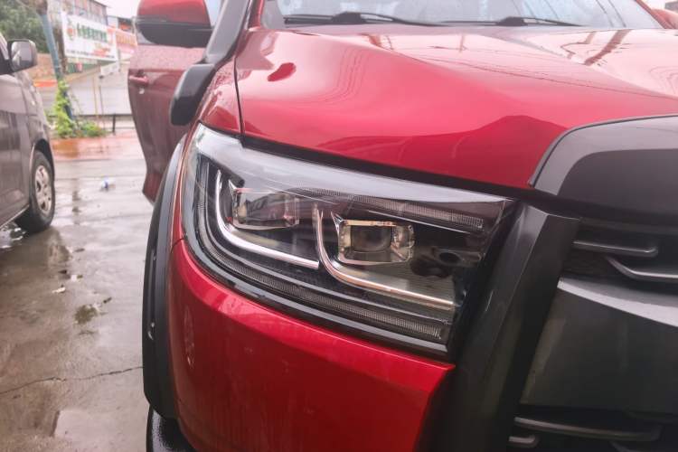 Used Great Wall Poer 2021 2.0T Off-Road Edition Automatic Gasoline 4x4 Mount Everest Version GW4C20B Right Front Headlight