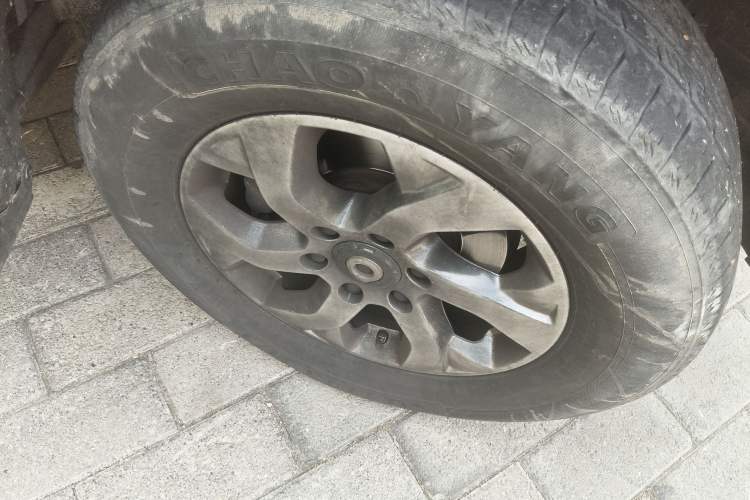 Used Great Wall Poer 2021 2.0T Commercial Version Automatic Diesel 4x4 Elite Long-Box GW4D20M Right Front Wheel Hub
