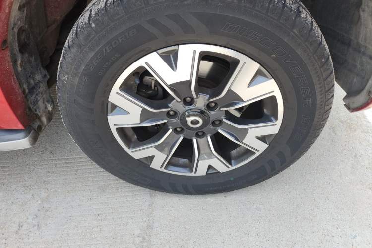Used Great Wall Poer 2021 2.0T Global Version Automatic Diesel 4x4 Comfort Trim Standard Box GW4D20M Right Front Wheel Hub