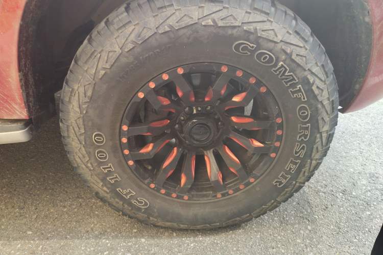 Used Great Wall Poer 2021 2.0T Global Version Automatic Diesel 4x4 Sporty Standard Cab GW4D20M Right Front Wheel Hub