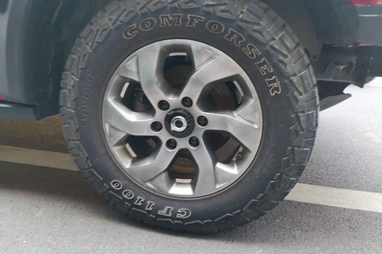 Used Great Wall Poer 2021 2.0T Commercial Version Manual Gasoline 4x4 Elite Standard Box GW4C20B Right Front Wheel Hub