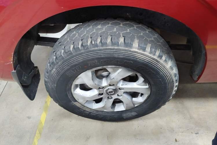 Used Great Wall Poer 2021 2.0T Commercial Version Manual Diesel Two-Wheel Drive Elite Long-Box GW4D20M Right Rear Wheel Hub