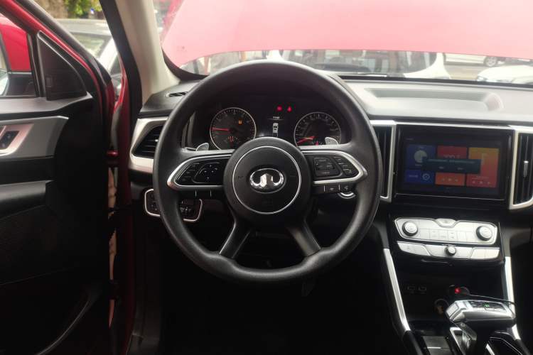 Used Great Wall Poer 2021 2.0T Commercial Version Automatic Gasoline Two-Wheel Drive Elite Trim with Long Bed – GW4C20B Steering Wheel