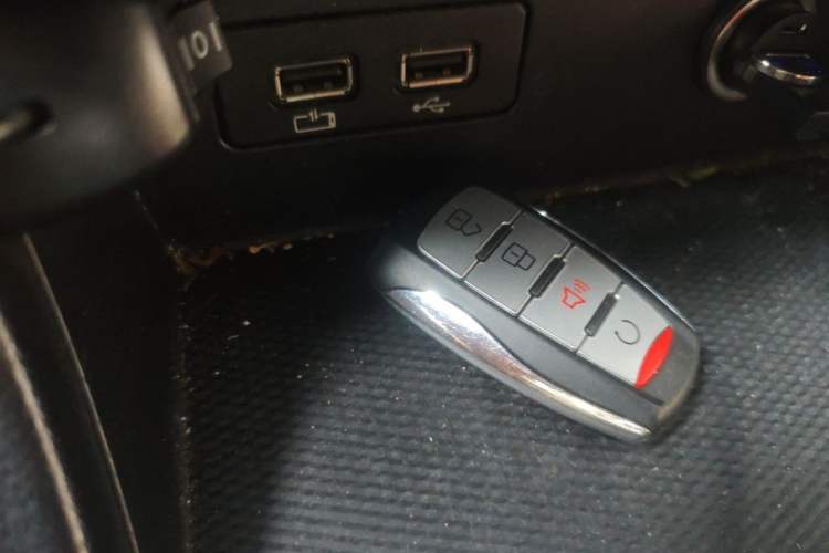 Used Great Wall Poer 2021 2.0T Off-Road Version Automatic Diesel 4x4 Mount Everest Edition GW4D20M Vehicle Key