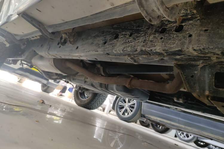 Used Great Wall Poer 2021 2.0T Global Version Automatic Gasoline 4x4 Comfort Trim Standard Cab GW4C20B Chassis Front Right