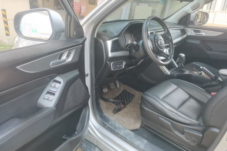 Used Great Wall Poer 2021 2.0T Commercial Version Manual Diesel Two-Wheel Drive Elite Long-Box GW4D20M Driver Seat