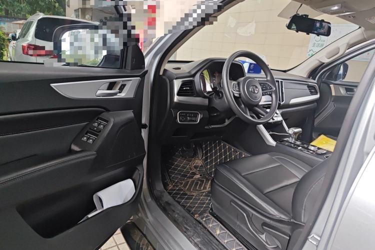 Used Great Wall Poer 2021 2.0T Commercial Version Automatic Diesel Two-Wheel Drive Elite Trim with Long Bed – GW4D20M Driver Seat