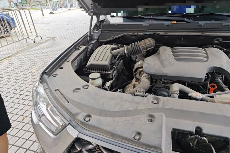 Used Great Wall Poer 2021 2.0T Commercial Version Automatic Diesel Two-Wheel Drive Elite Trim with Long Bed – GW4D20M Engine Bay Right