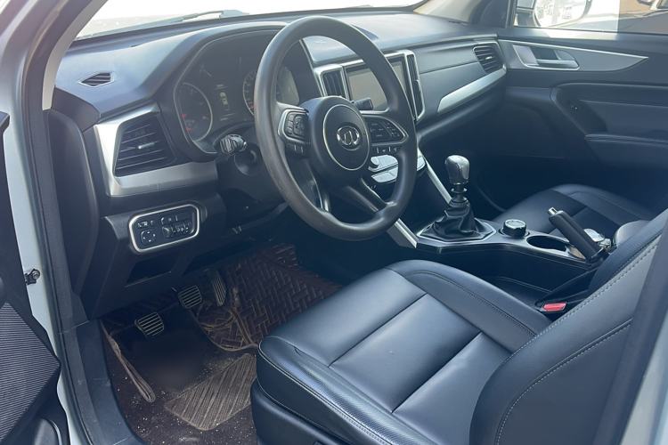 Used Great Wall Poer 2021 2.0T Commercial Version Manual Diesel 4x4 Elite Long-Box GW4D20M Interior 1