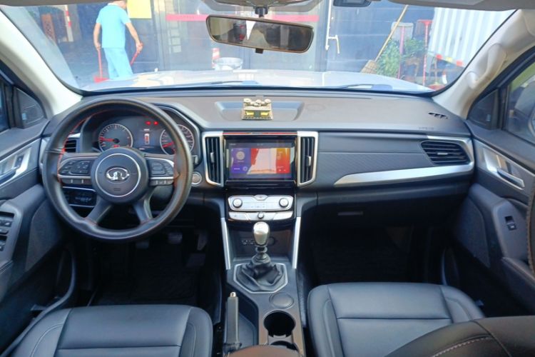 Used Great Wall Poer 2021 2.0T Commercial Version Manual Diesel Two-Wheel Drive Elite Long-Box GW4D20M Interior 1