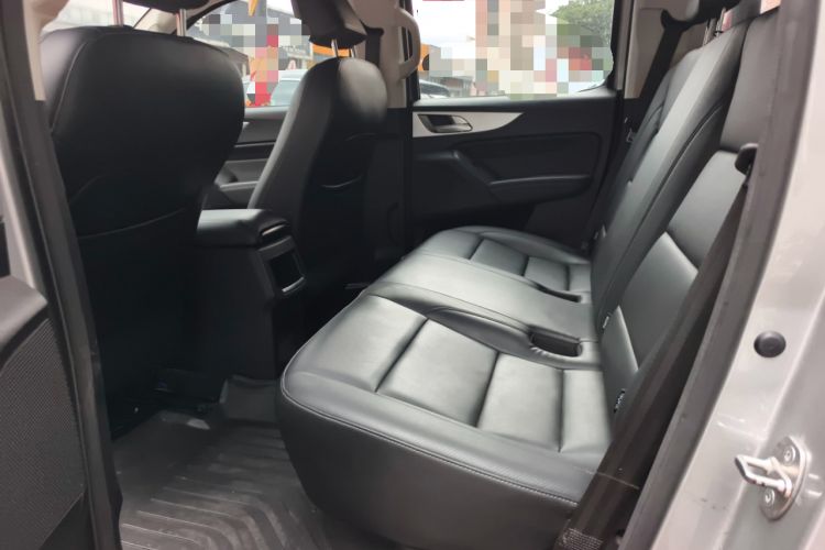 Used Great Wall Poer 2021 2.0T Commercial Version Manual Diesel 4x4 Elite Long-Box GW4D20M Interior 2