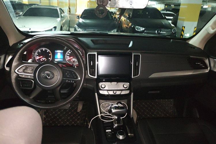 Used Great Wall Poer 2021 2.0T Commercial Version Automatic Diesel 4x4 Elite Long-Box GW4D20M Interior 2