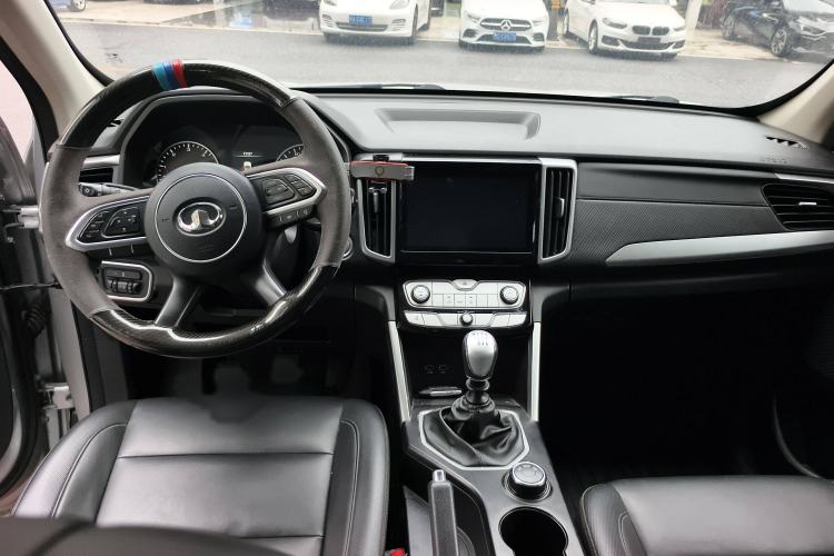 Used Great Wall Poer 2021 2.0T Commercial Version Manual Diesel 4x4 Elite Long-Box GW4D20M Interior 3