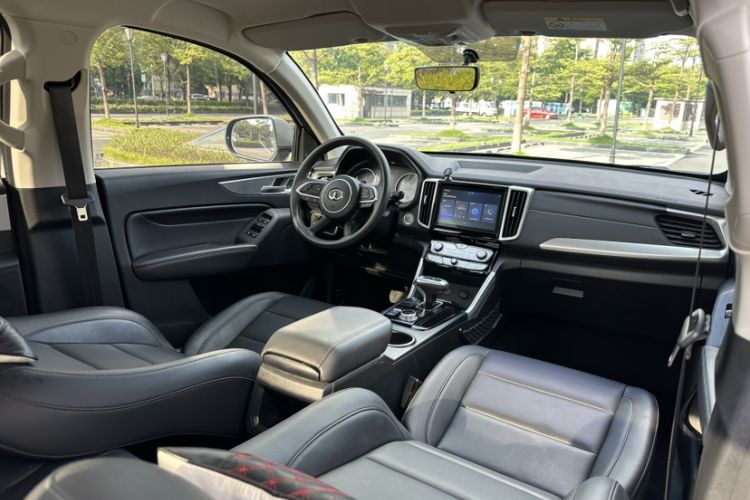 Used Great Wall Poer 2021 2.0T Commercial Version Automatic Diesel Two-Wheel Drive Elite Trim with Long Bed – GW4D20M Interior 4