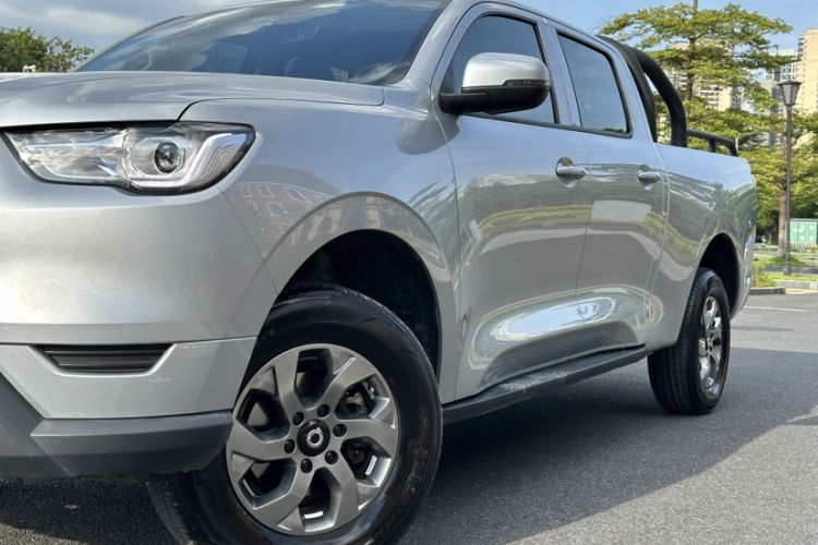 Used Great Wall Poer 2021 2.0T Commercial Version Automatic Diesel Two-Wheel Drive Elite Trim with Long Bed – GW4D20M Left Front Headlight