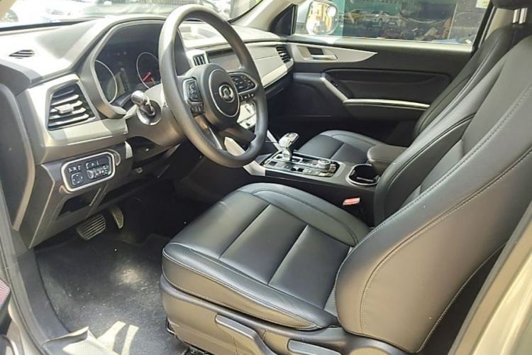 Used Great Wall Poer 2021 2.0T Commercial Version Automatic Diesel 4x4 Elite Long-Box GW4D20M Left Front Seat
