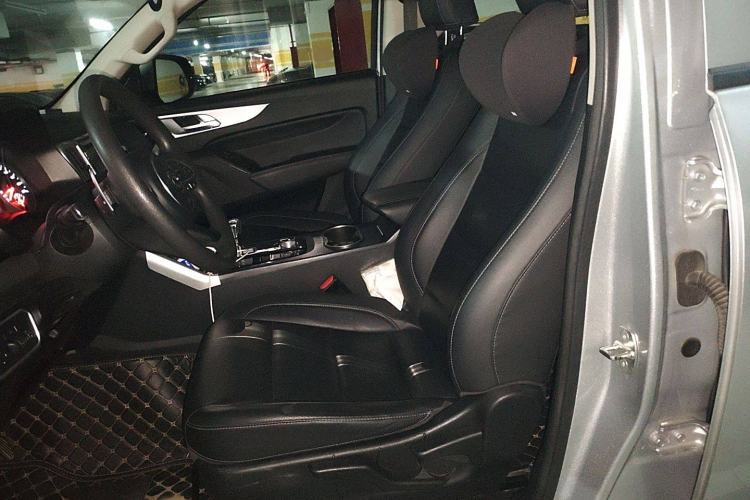 Used Great Wall Poer 2021 2.0T Commercial Version Automatic Diesel 4x4 Elite Long-Box GW4D20M Left Front Seat