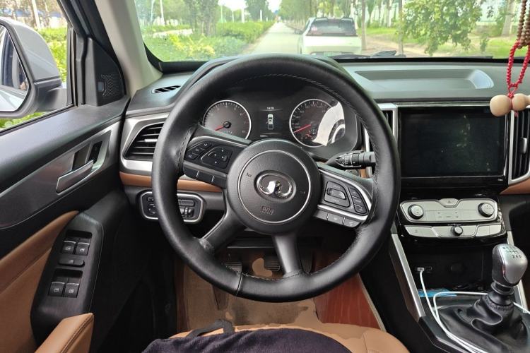 Used Great Wall Poer 2021 2.0T Commercial Version Manual Transmission Gasoline Two-Wheel Drive Elite Trim with Long Bed – GW4C20B Steering Wheel