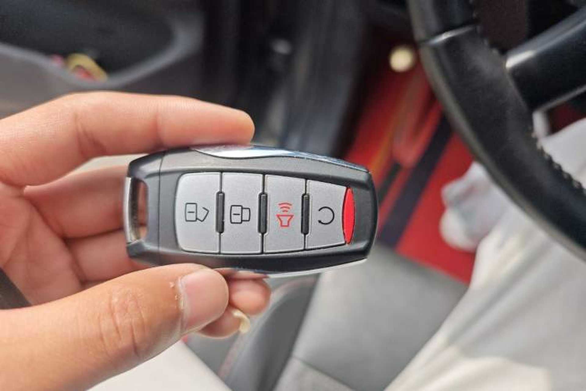 Used Great Wall Poer 2021 2.0T Off-Road Version Automatic Diesel 4x4 Mount Everest Edition GW4D20M Vehicle Key