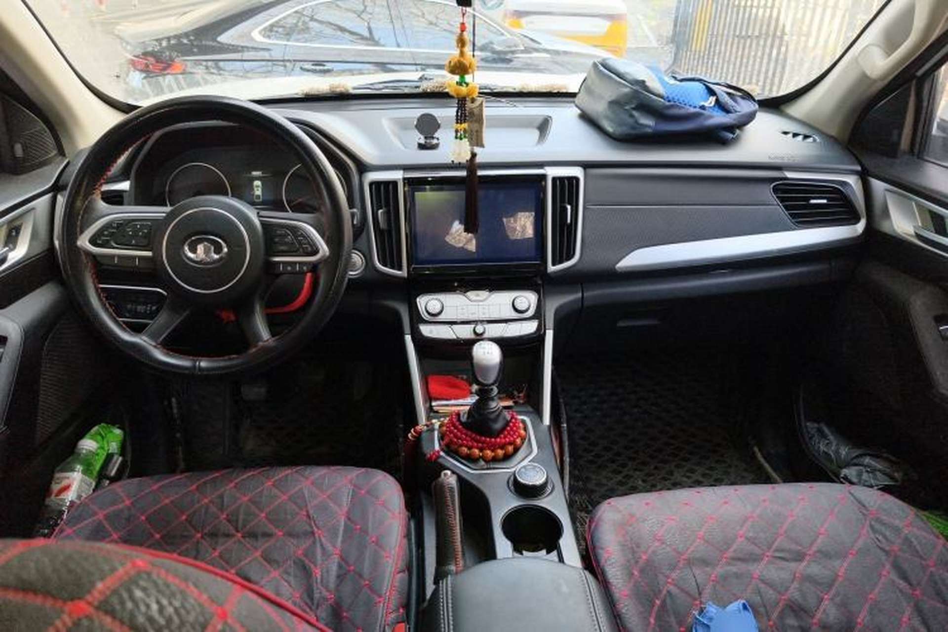 Used Great Wall Poer 2021 2.0T Commercial Version Manual Diesel 4x4 Elite Long-Box GW4D20M Center Console