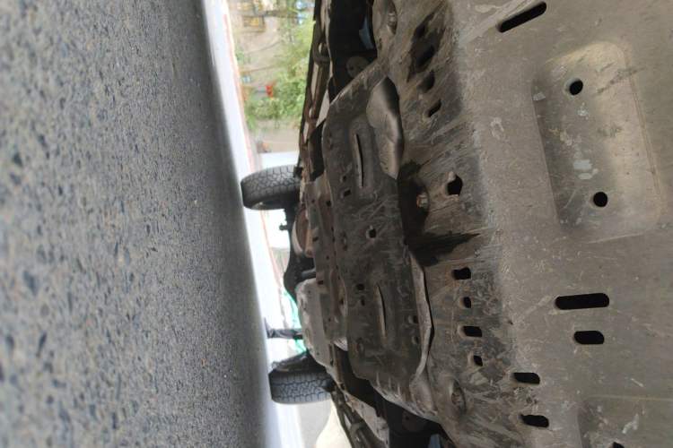 Used Great Wall Poer 2021 2.0T Commercial Version Manual Diesel 4x4 Elite Long-Box GW4D20M Chassis Front