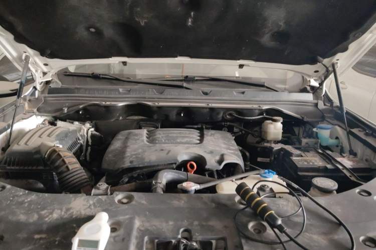 Used Great Wall Poer 2021 2.0T Commercial Version Manual Gasoline 4x4 Elite Long-Box GW4C20B Engine Bay