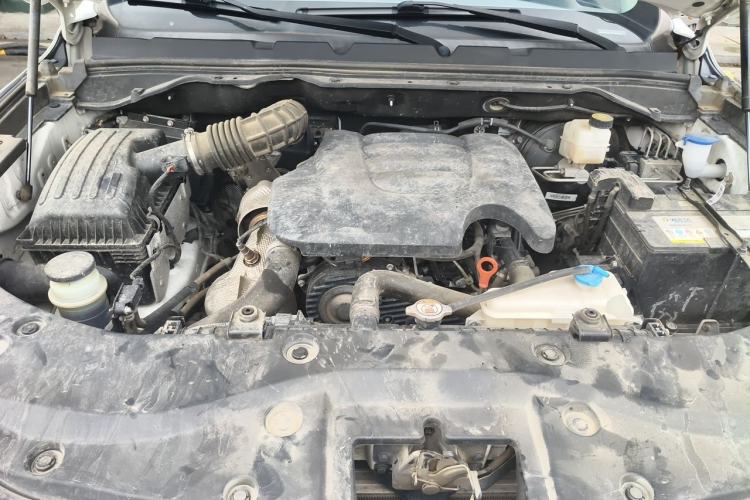 Used Great Wall Poer 2021 2.0T Commercial Version Automatic Diesel Two-Wheel Drive Elite Trim with Long Bed – GW4D20M Engine Bay