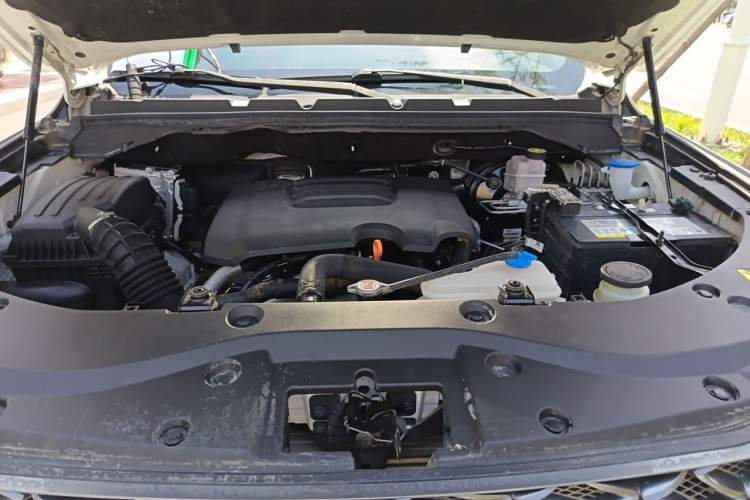 Used Great Wall Poer 2021 2.0T Commercial Version Manual Transmission Gasoline Two-Wheel Drive Long-Box Configuration GW4C20B Engine Bay