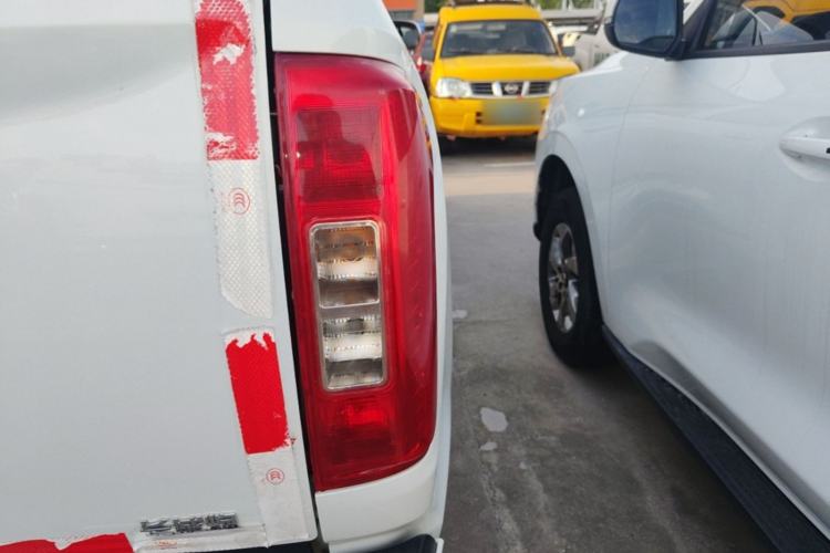 Used Great Wall Poer 2021 2.0T Commercial Version Automatic Diesel 4x4 Navigation-Type Standard Box GW4D20M Exterior 3