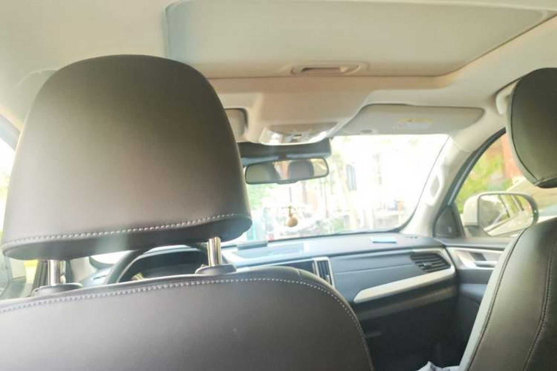 Used Great Wall Poer 2021 2.0T Commercial Version Automatic Diesel 4x4 Navigation-Ready Long-Box GW4D20M Headliner