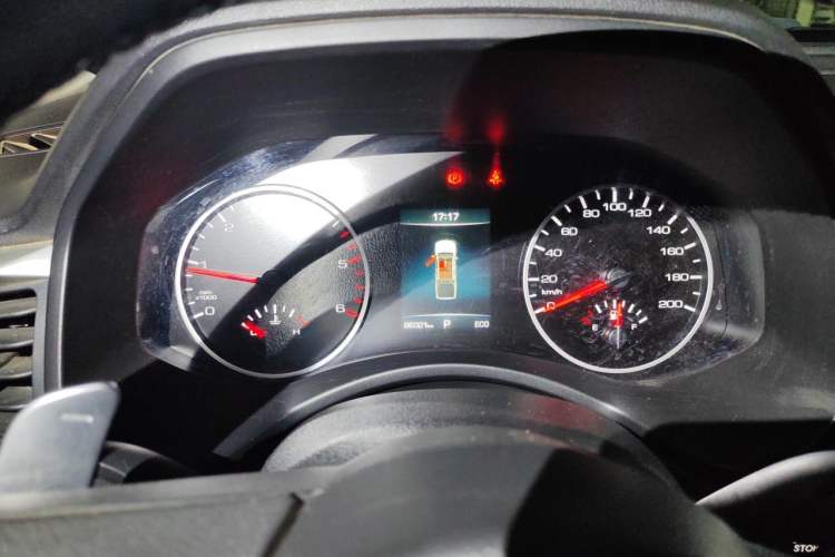 Used Great Wall Poer 2021 2.0T Commercial Version Automatic Diesel Two-Wheel Drive Elite Trim with Long Bed – GW4D20M Instrument Cluster