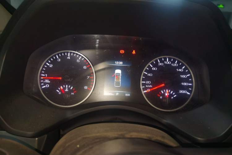 Used Great Wall Poer 2021 2.0T Commercial Version Automatic Gasoline Two-Wheel Drive Elite Trim with Long Bed – GW4C20B Instrument Cluster