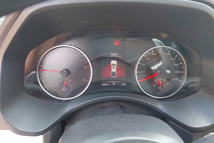 Used Great Wall Poer 2021 2.0T Commercial Version Automatic Diesel Two-Wheel Drive Elite Trim with Long Bed – GW4D20M Instrument Cluster