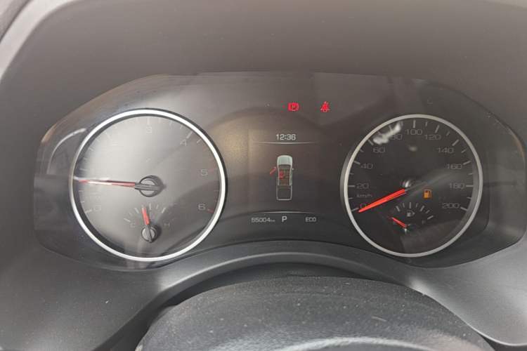 Used Great Wall Poer 2021 2.0T Commercial Version Automatic Diesel Two-Wheel Drive Elite Trim with Long Bed – GW4D20M Instrument Cluster