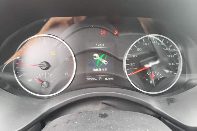 Used Great Wall Poer 2021 2.0T Commercial Version Automatic Diesel Two-Wheel Drive Elite Trim with Long Bed – GW4D20M Instrument Cluster