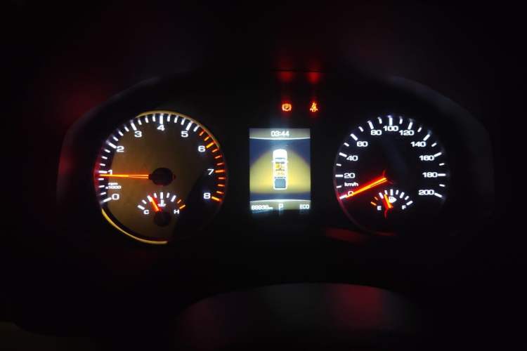 Used Great Wall Poer 2021 2.0T Commercial Version Automatic Gasoline Two-Wheel Drive Elite Trim with Long Bed – GW4C20B Instrument Cluster