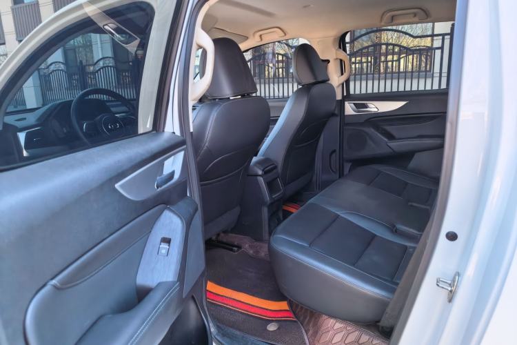 Used Great Wall Poer 2021 2.0T Commercial Version Automatic Gasoline 4x4 Elite Trim with Long Bed – GW4C20B Interior 2