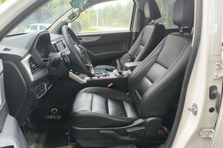 Used Great Wall Poer 2021 2.0T Commercial Version Automatic Diesel Two-Wheel Drive Elite Trim with Long Bed – GW4D20M Left Front Seat