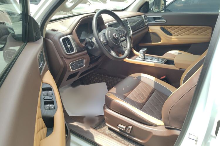 Used Great Wall Poer 2021 2.0T Global Version Automatic Gasoline 4x4 Prestige Standard Cab GW4C20B Left Front Seat