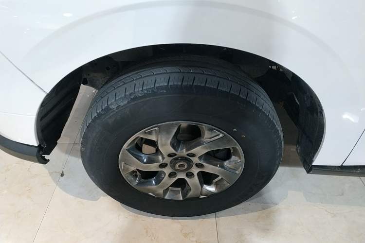 Used Great Wall Poer 2021 2.0T Commercial Version Automatic Gasoline Two-Wheel Drive Elite Trim with Long Bed – GW4C20B Left Front Wheel Hub