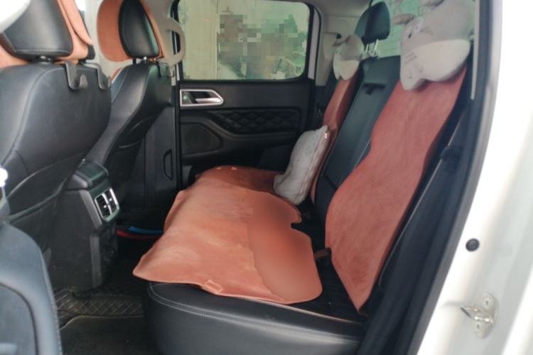 Used Great Wall Poer 2021 2.0T Global Version Automatic Gasoline 4x4 Comfort Trim Standard Cab GW4C20B Left Rear Seat