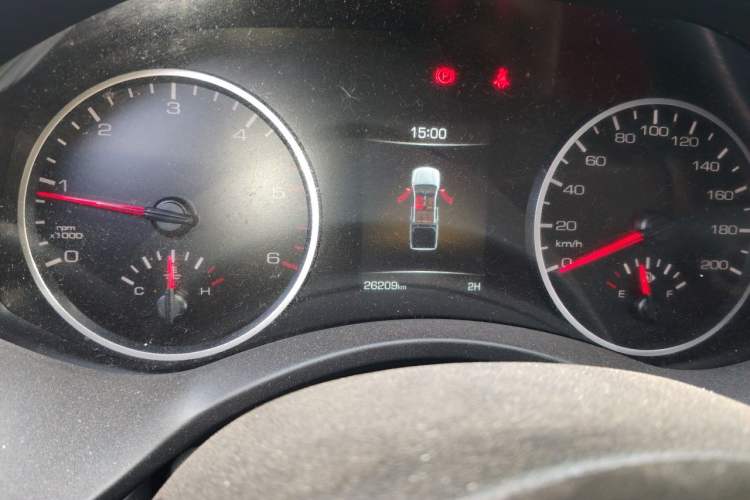 Used Great Wall Poer 2021 2.0T Commercial Version Manual Diesel 4x4 Elite Long-Box GW4D20M Odometer Close Up