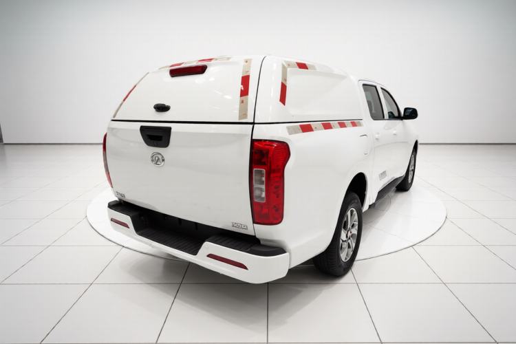 Used Great Wall Poer 2021 2.0T Commercial Version Automatic Diesel 4x4 Navigation-Type Standard Box GW4D20M Rear Right 45 Deg