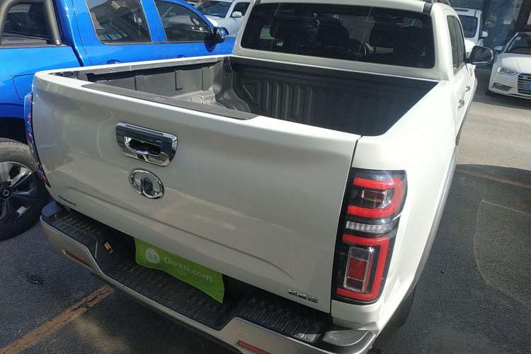Used Great Wall Poer 2021 2.0T Global Version Automatic Gasoline 4x4 Prestige Standard Cab GW4C20B Rear Right 45 Deg