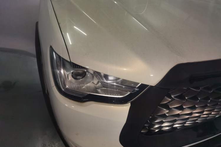 Used Great Wall Poer 2021 2.0T Commercial Version Automatic Gasoline Two-Wheel Drive Elite Trim with Long Bed – GW4C20B Right Front Headlight