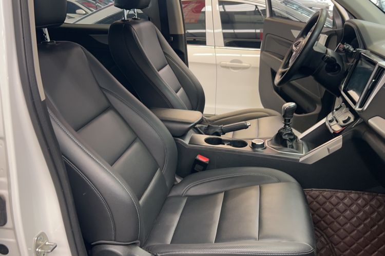 Used Great Wall Poer 2021 2.0T Commercial Version Manual Gasoline 4x4 Elite Long-Box GW4C20B Right Front Seat