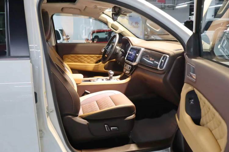 Used Great Wall Poer 2021 2.0T Global Version Automatic Gasoline 4x4 Prestige Standard Cab GW4C20B Right Front Seat