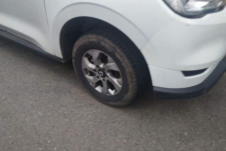 Used Great Wall Poer 2021 2.0T Commercial Version Manual Diesel 4x4 Elite Standard Box GW4D20M Right Front Wheel Hub
